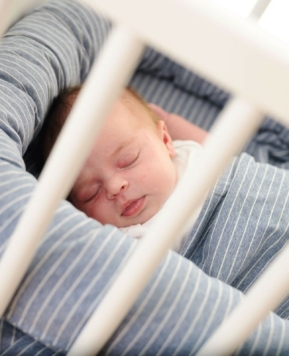 5 consejos para vestir a tu bebé y evitar alergias en la piel