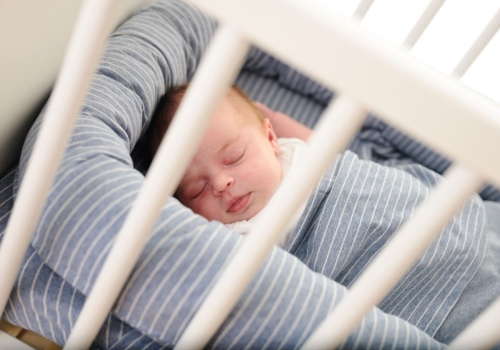 5 consejos para vestir a tu bebé y evitar alergias en la piel