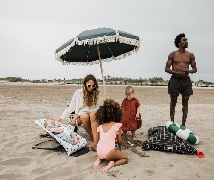 Accesorios ideales para ir a la playa con tu bebé