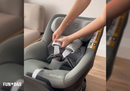 Cómo ajustar correctamente el arnés de la silla del coche del bebé