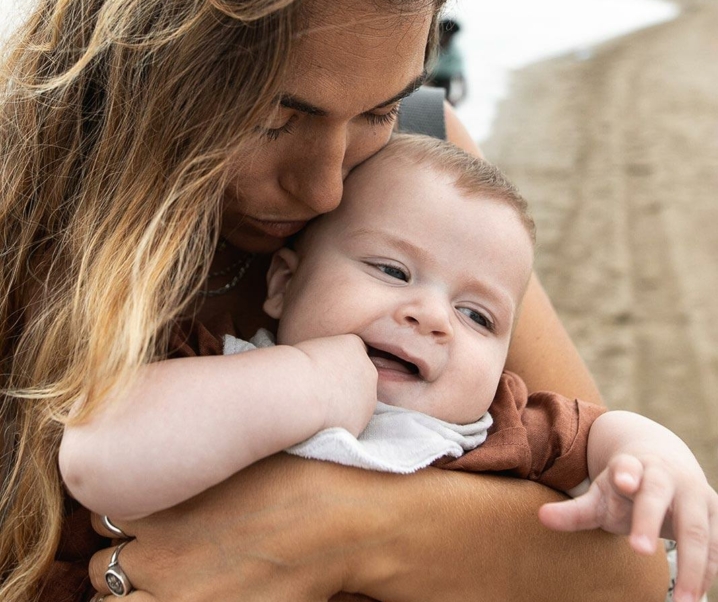 Los 6 artículos imprescindibles de verano en rebajas para tu bebé