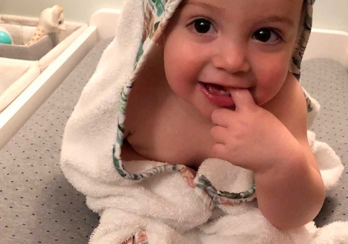 8 trucos para disfrutar del baño de tu bebé