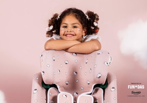 Pink Hello Kitty by FUN*DAS, viajar nunca fue tan rosa.