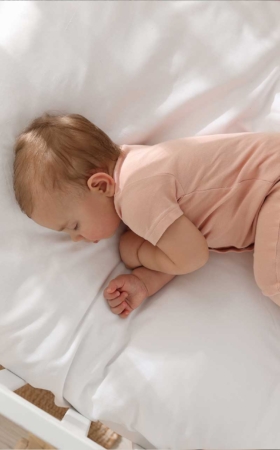 Cómo hacer que mi bebé duerma en su cuna: consejos para conseguirlo 
