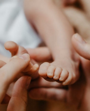 Tipos de masajes para relajar a tu bebé