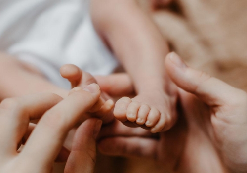 Tipos de masajes para relajar a tu bebé