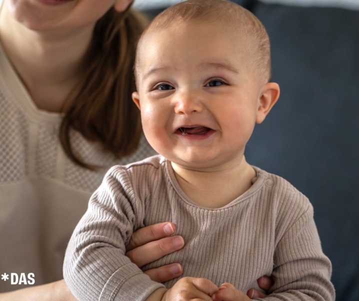 Cómo saber si tu bebé tiene calor: señales, sueño y prevención