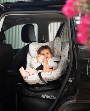 ¿Cuánto tiempo puede estar el bebé en la silla del coche?