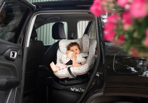¿Cuánto tiempo puede estar el bebé en la silla del coche?