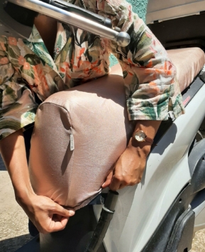 🌊¿Verano y moto? Protégete del calor con una funda para el sillín de la moto