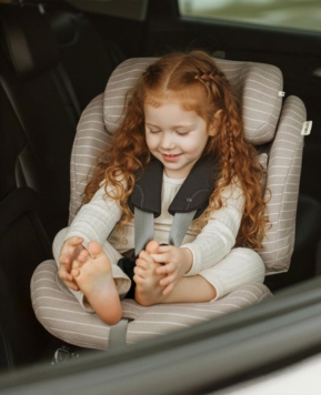 Todo lo que necesitas llevar en el coche si viajas con tu bebé este otoño