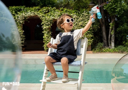 ¿Cómo refrescar a tu bebé en verano? Consejos para que no pase calor