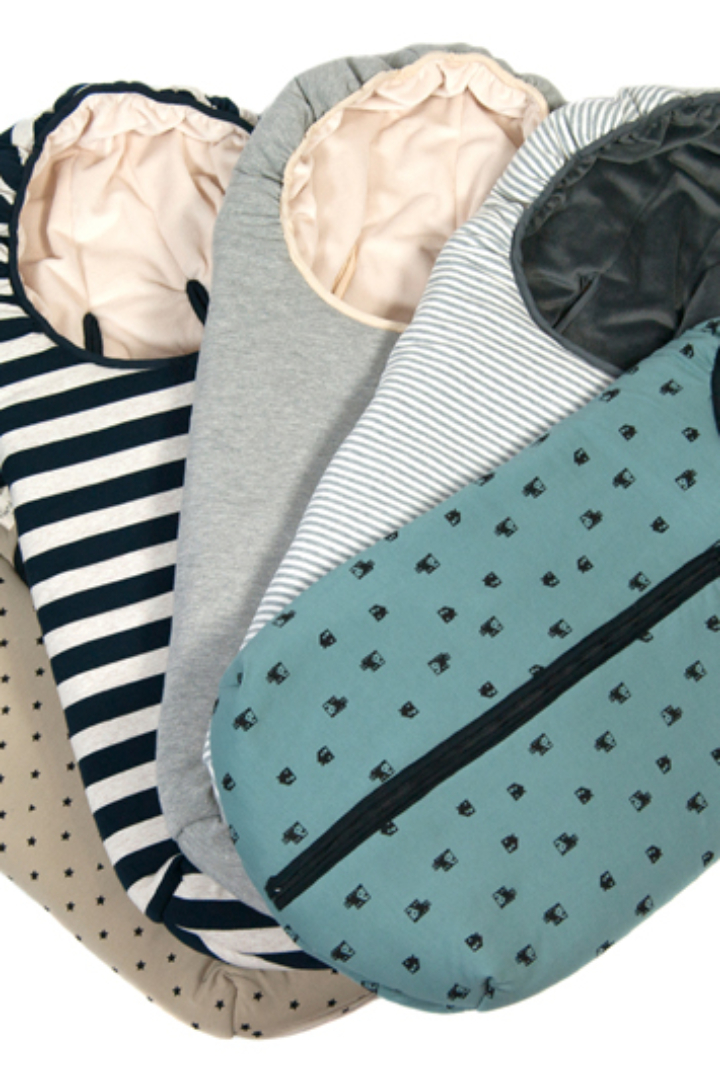 All types of footmuffs