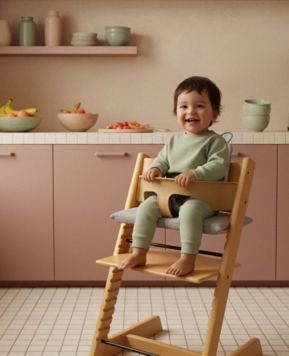 ¿Cuándo debo sentar a mi bebé en la trona?