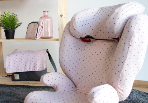 ¿Por qué llevar fundas en las sillas de coche de tu bebé? Te damos 7 razones.