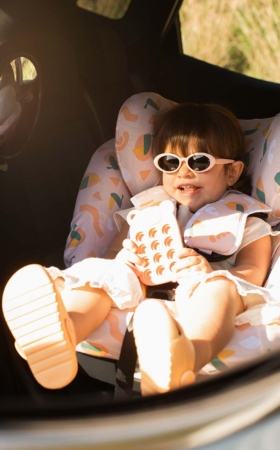 Viajar en verano con un bebé: consejos para unas vacaciones cómodas